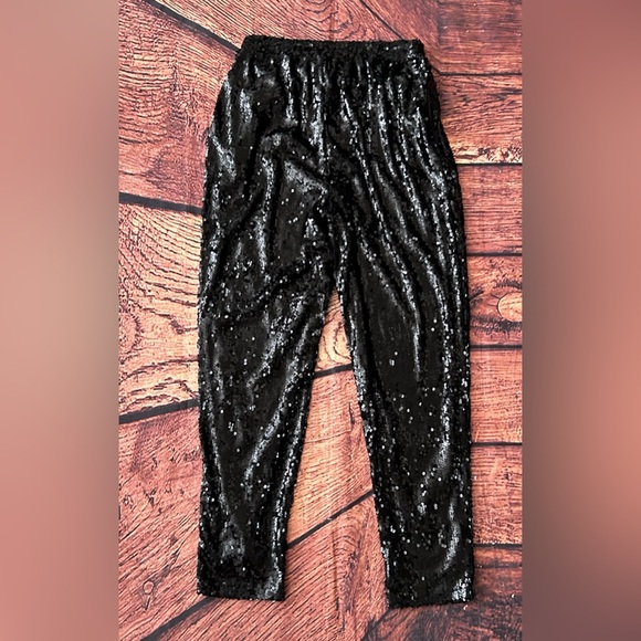 Francesca's Black Zoe Sequin Joggers Size S‎ - Picture 10 of 12